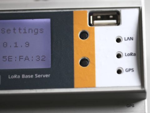 Nahaufnahme eines LoRa-BaseServers